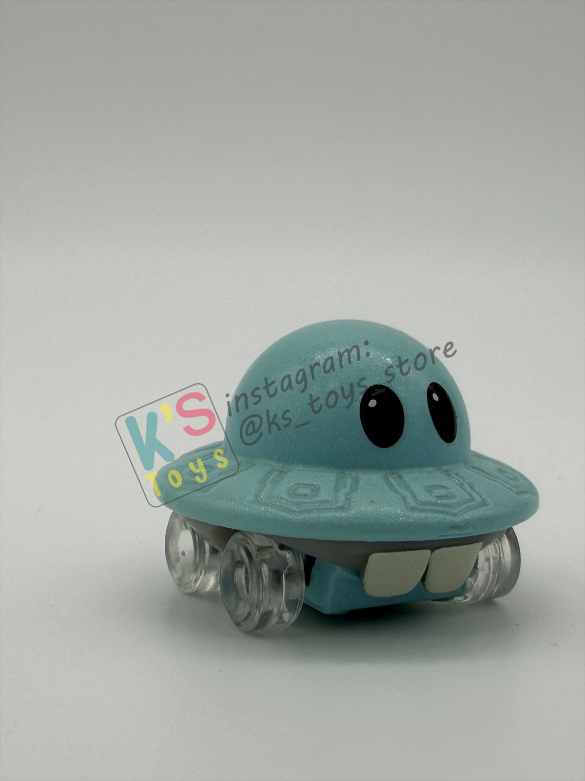 Loose Mini Racers Pixar Disney Cars, MATOR (UFO) GLOW - Mint / Near Mint Condition