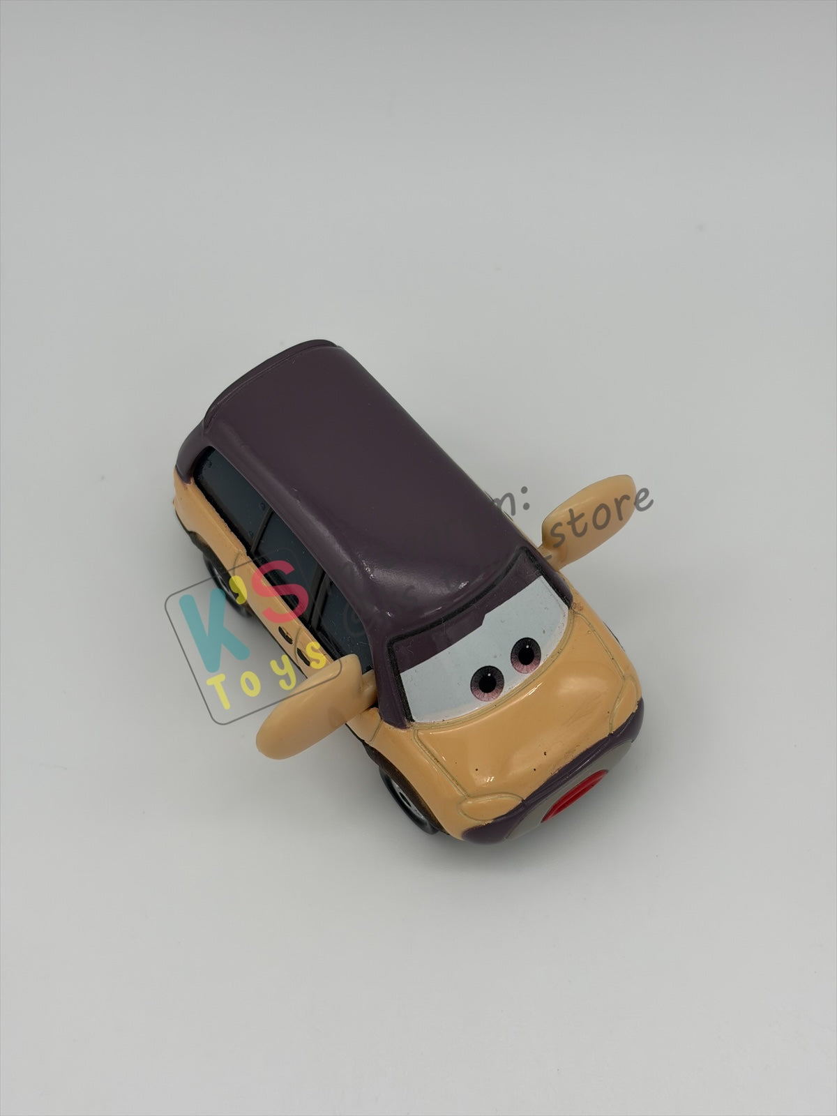 PRE-OWNED / LOOSE DISNEY PIXAR CARS - CIRCUS VAN - SUPER CHASE SERIES - PRE-OWNED IN GOOD CONDITION - READ DESCRIPTION!!!!!!