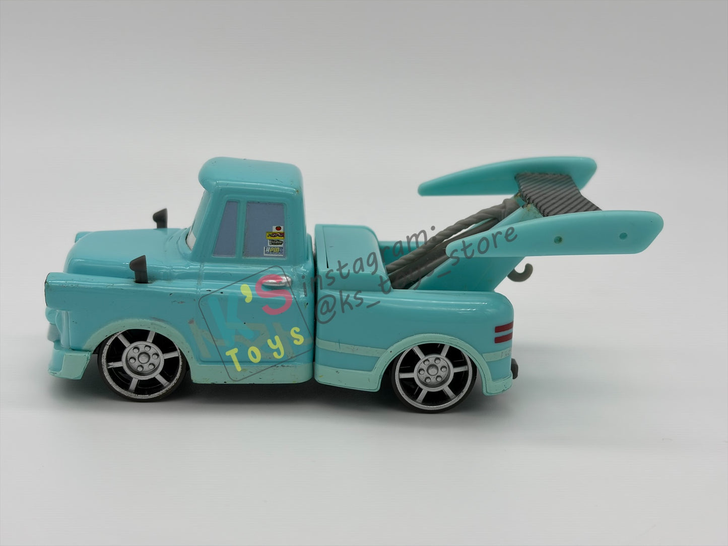 PRE-OWNED / LOOSE DISNEY PIXAR CARS - "TOKYO MATER" (FROM 3-PACK GIFT SET) - TOKYO MATER SERIES - PRE-OWNED IN GOOD CONDITION - READ DESCRIPTION!!!!!!
