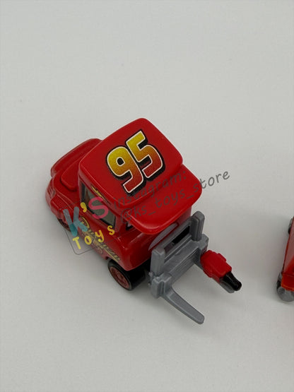 PRE-OWNED / LOOSE DISNEY PIXAR CARS - "MY NAME IS NOT CHUCK WITH CART" CARS 1 - PRE-OWNED IN GOOD CONDITION - READ DESCRIPTION!!!!!!
