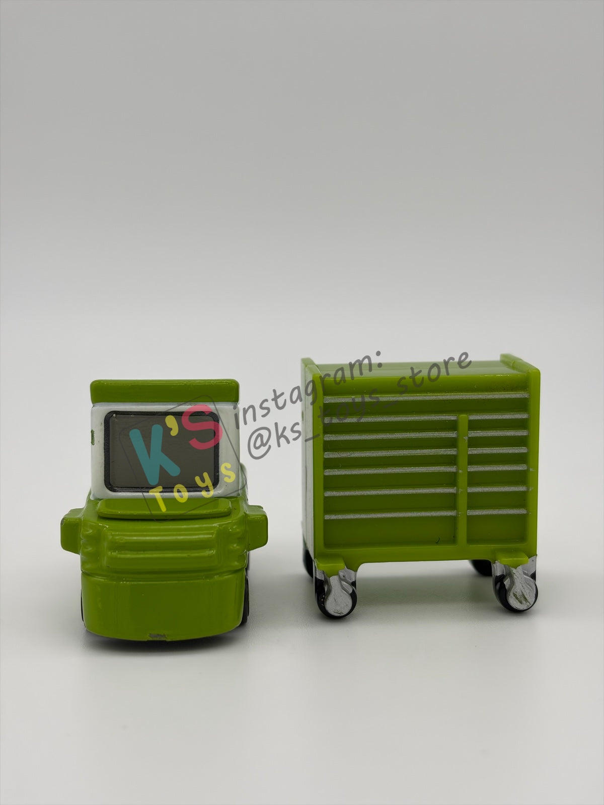 PRE-OWNED / LOOSE DISNEY PIXAR CARS - "VITOLINE PITTY" CARS 1 - PRE-OWNED IN GOOD CONDITION - READ DESCRIPTION!!!!!!