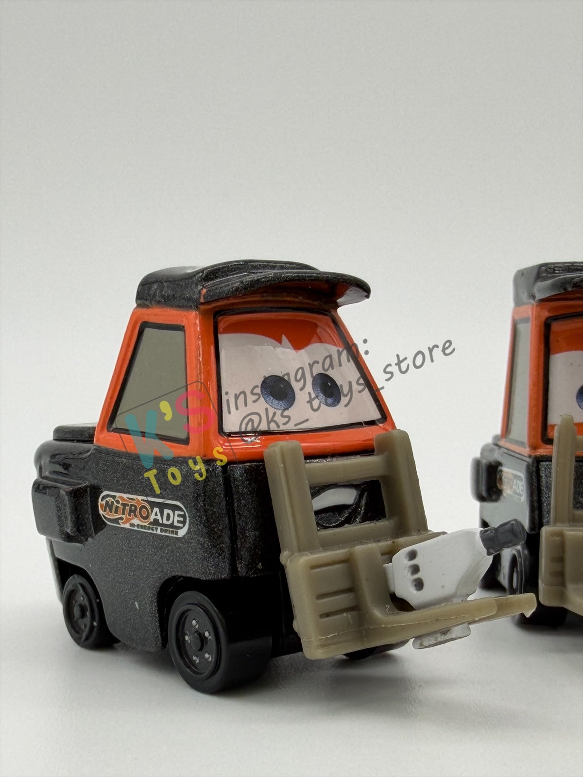 PRE-OWNED / LOOSE DISNEY PIXAR CARS - "NITROADE WIDE PITTY WITH TOOL, NITROADE THIN PITTY, HUGO FAST (NITROADE PITTY)" FROM 4-PACK TEAM NITROADE CREW GIFT PACK CARS 1 - PRE-OWNED IN GOOD CONDITION - READ DESCRIPTION!!!!!!