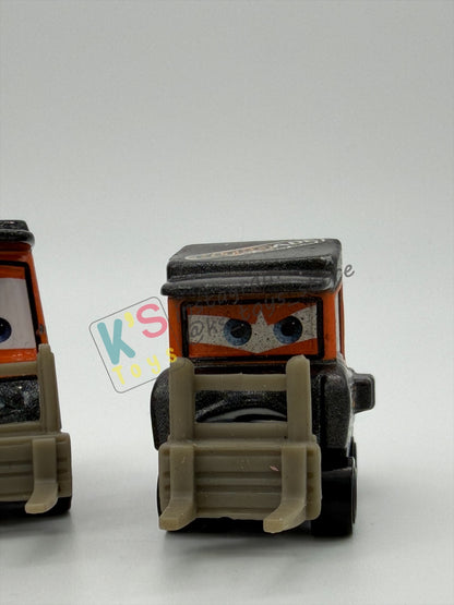 PRE-OWNED / LOOSE DISNEY PIXAR CARS - "NITROADE WIDE PITTY WITH TOOL, NITROADE THIN PITTY, HUGO FAST (NITROADE PITTY)" FROM 4-PACK TEAM NITROADE CREW GIFT PACK CARS 1 - PRE-OWNED IN GOOD CONDITION - READ DESCRIPTION!!!!!!