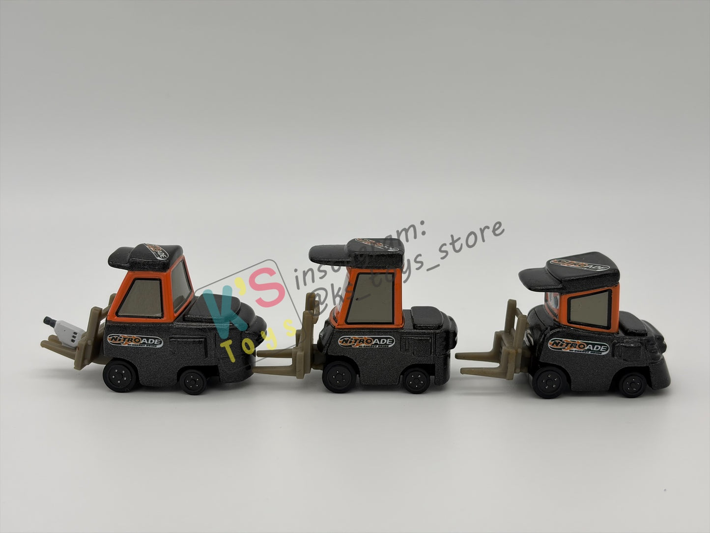 PRE-OWNED / LOOSE DISNEY PIXAR CARS - "NITROADE WIDE PITTY WITH TOOL, NITROADE THIN PITTY, HUGO FAST (NITROADE PITTY)" FROM 4-PACK TEAM NITROADE CREW GIFT PACK CARS 1 - PRE-OWNED IN GOOD CONDITION - READ DESCRIPTION!!!!!!