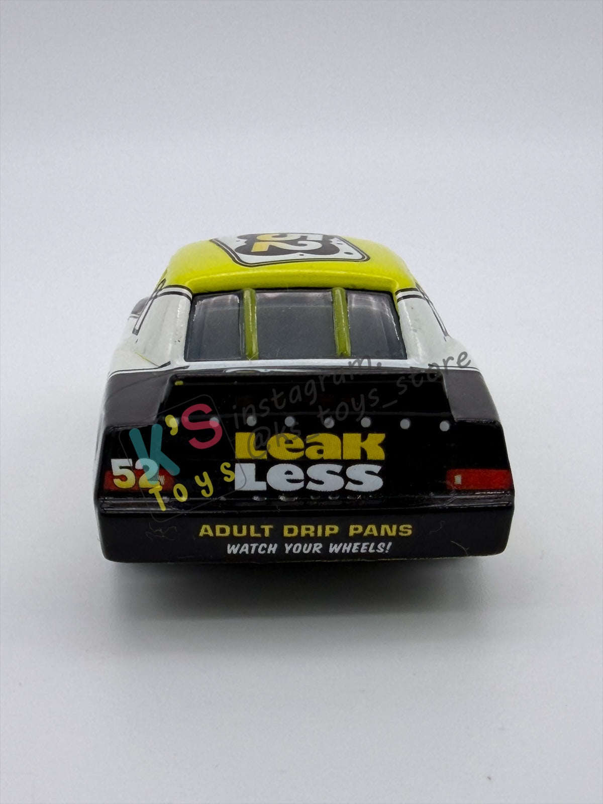 PRE-OWNED / LOOSE DISNEY PIXAR CARS BY MATTEL - "CLAUDE SCRUGGS #52 LEAK LESS" - CARS SERIES - NEAR MINT CONDITION - READ DESCRIPTION!!!!!!!!!!