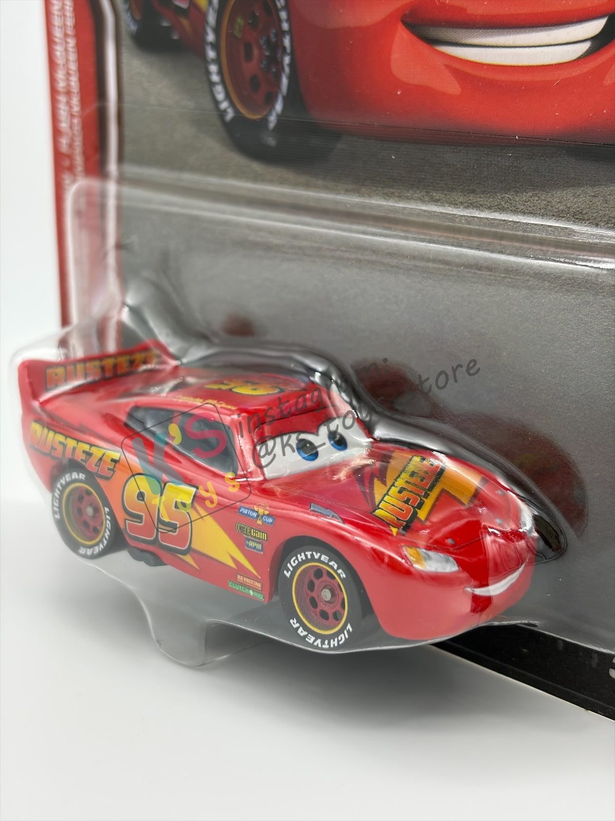 DISNEY PIXAR CARS 1:55 BY MATTEL - "RUSTEZE LIGHTNING MCQUEEN"  2026 RE-RELEASED 20TH ANNIVERSARY CARD - BNIP