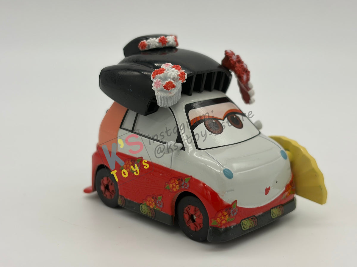 PRE-OWNED / LOOSE DISNEY STORE OF DISNEY PIXAR CARS 1:43 - TAMIKO, SHIGEKO AND OKUNI - TRAVELLING THROUGH TOKYO SERIES - IN NEAR MINT CONDITION