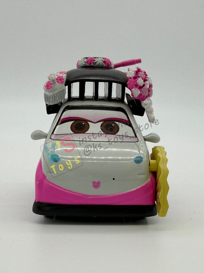 PRE-OWNED / LOOSE DISNEY STORE OF DISNEY PIXAR CARS 1:43 - TAMIKO, SHIGEKO AND OKUNI - TRAVELLING THROUGH TOKYO SERIES - IN NEAR MINT CONDITION