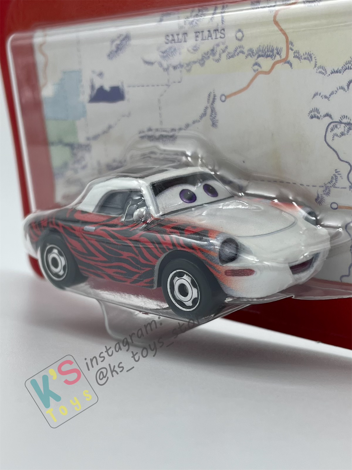 DISNEY PIXAR CARS BY MATTEL - "MAE PILLAR-DUREY" CARS ON THE ROAD SERIES 2023 NEW RELEASE - BNIP