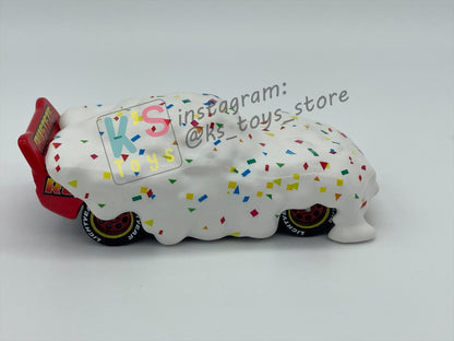 PRE-OWNED / LOOSE DISNEY PIXAR CARS 1:55 BY MATTEL - "CUPCAKE LIGHTNING MCQUEEN, METALLIC FINISH" FUNNY FLASHBACK - MINT CONDITION