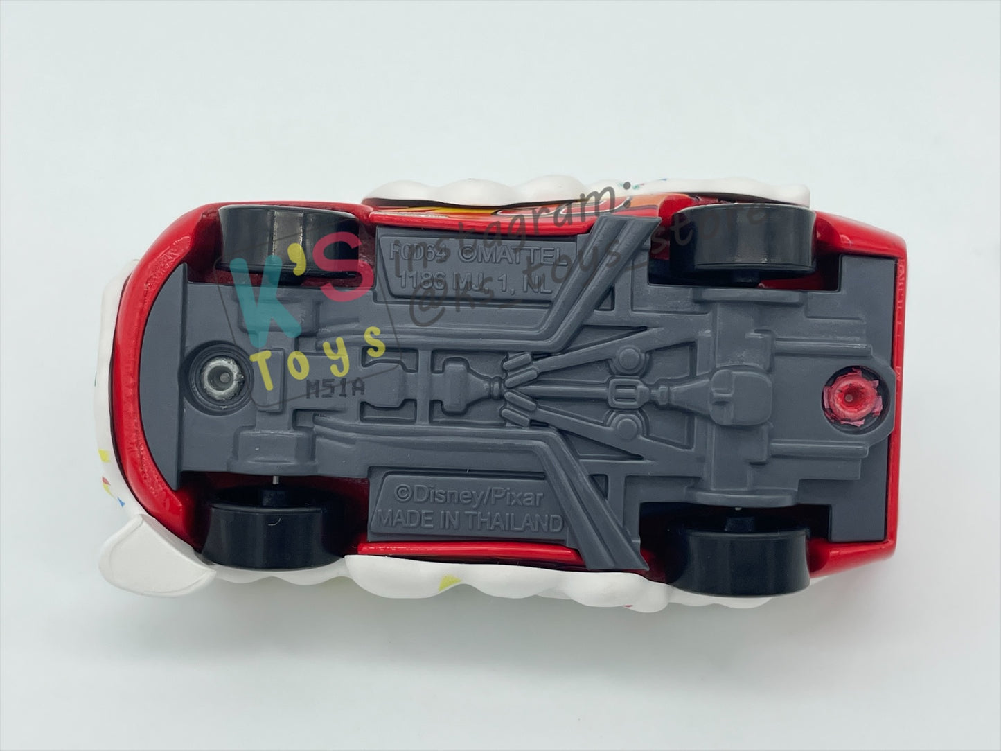PRE-OWNED / LOOSE DISNEY PIXAR CARS 1:55 BY MATTEL - "CUPCAKE LIGHTNING MCQUEEN, METALLIC FINISH" FUNNY FLASHBACK - MINT CONDITION