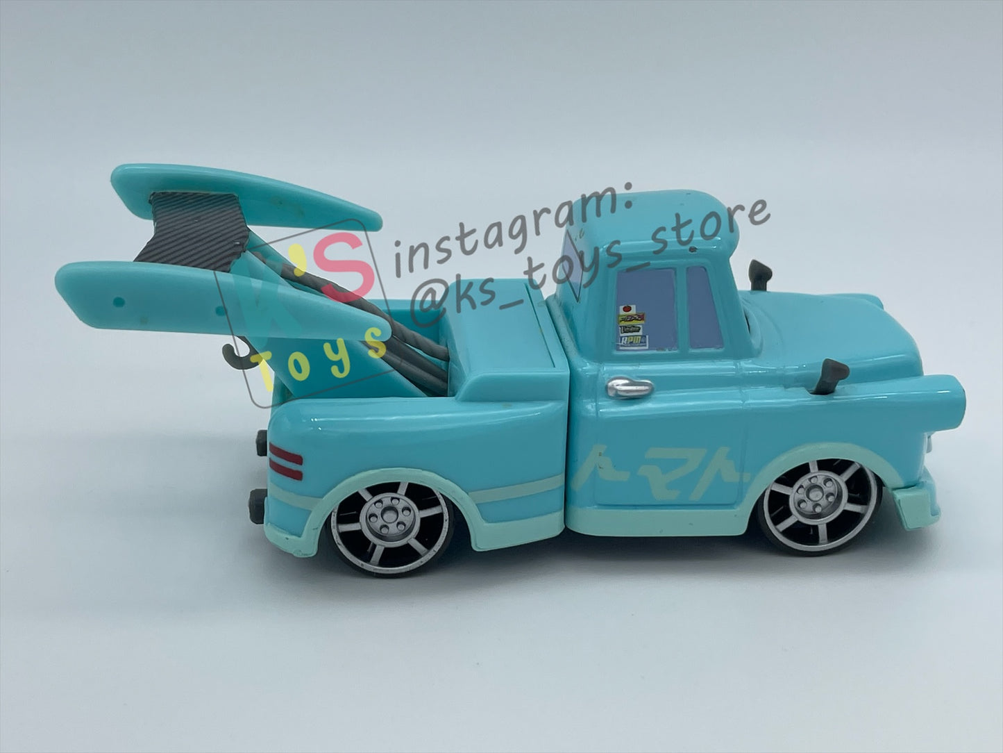 PRE-OWNED / LOOSE DISNEY PIXAR CARS 1:55 BY MATTEL - "TOKYO MATER" EXCLUSIVE WALMART 3-PACKS TOKYO MATER - NEAR MINT CONDITION