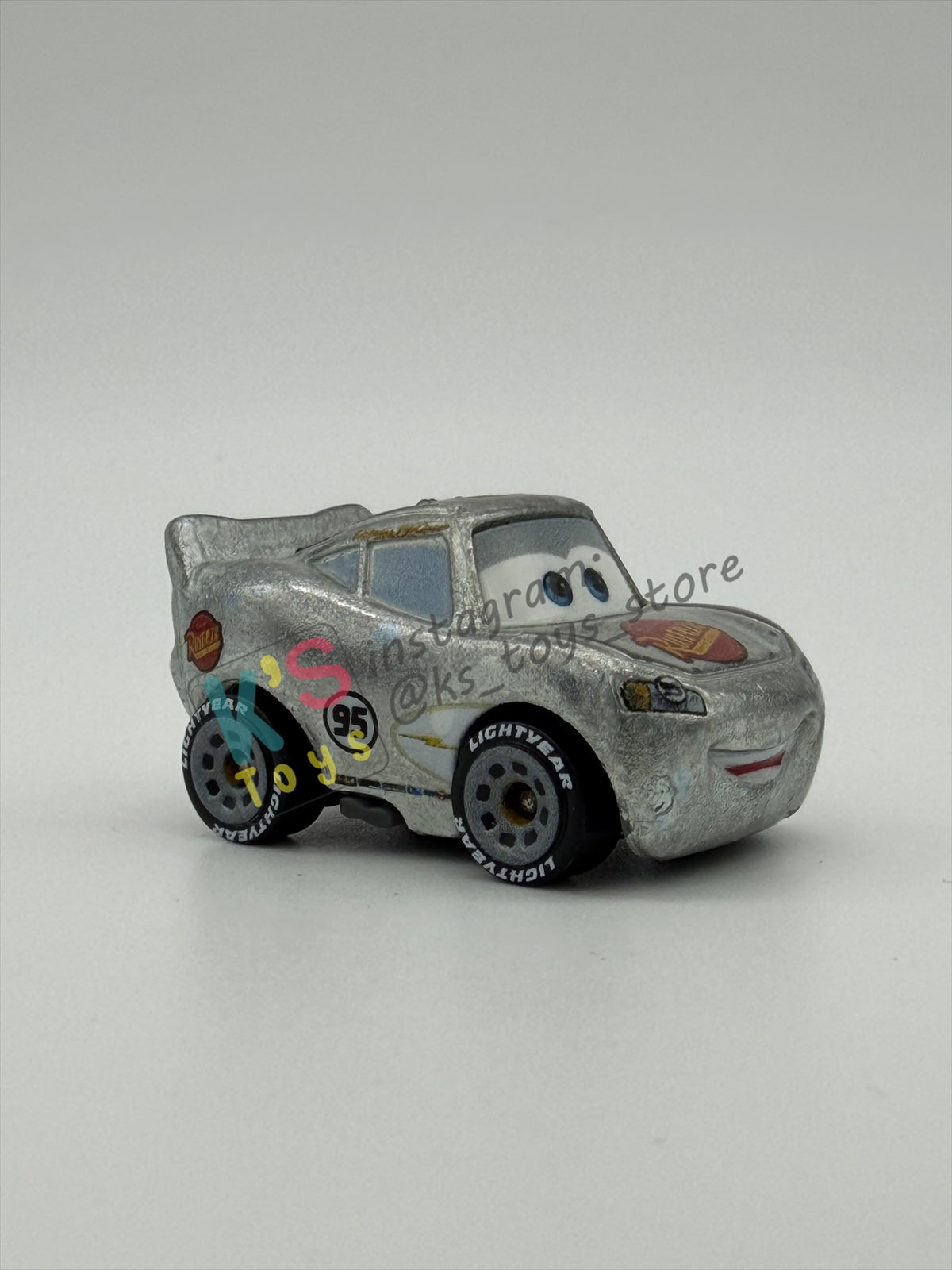 Loose Mini Racers Pixar Disney Cars, SILVER RADIATOR SPRINGS LIGHTNING MCQUEEN - Mint / Near Mint Condition