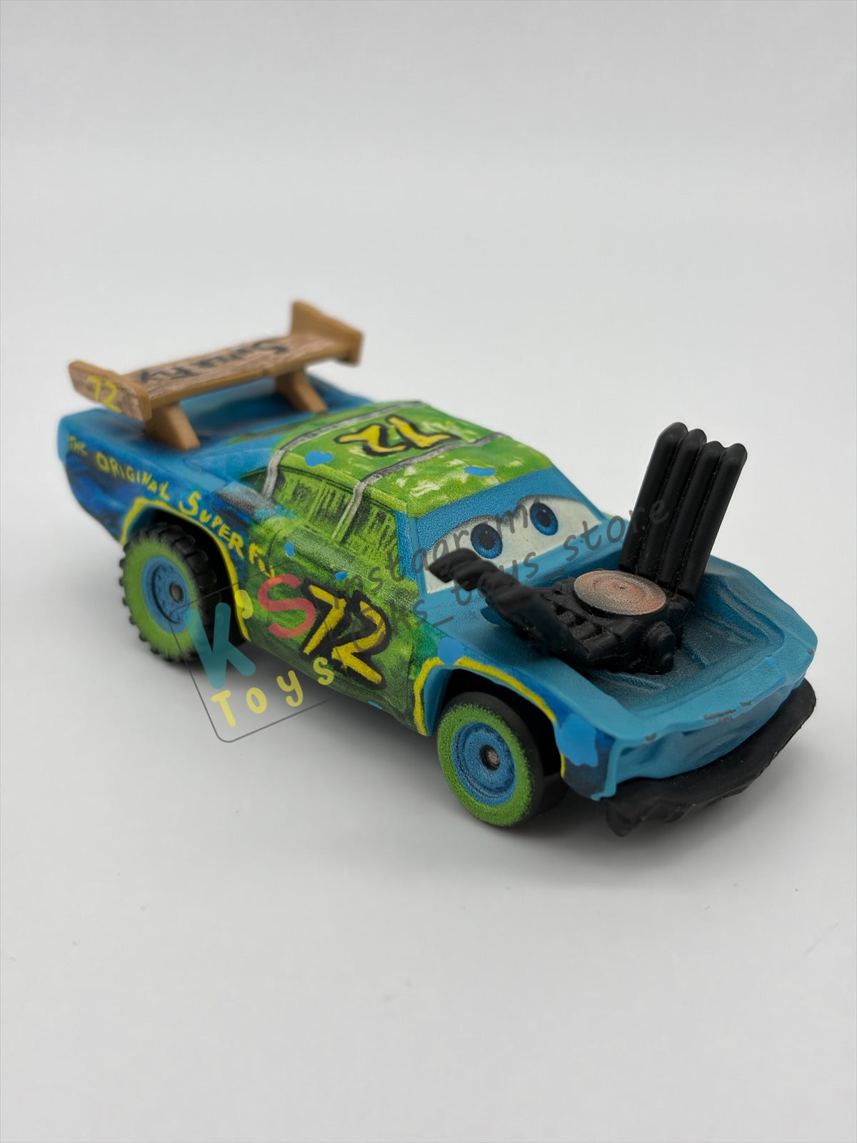 PRE-OWNED / LOOSE DISNEY PIXAR CARS - "SUPERFLY" THUNDER HOLLOW SERIES - MINT / NEAR MINT CONDITION - READ DESCRIPTION!!!!!!