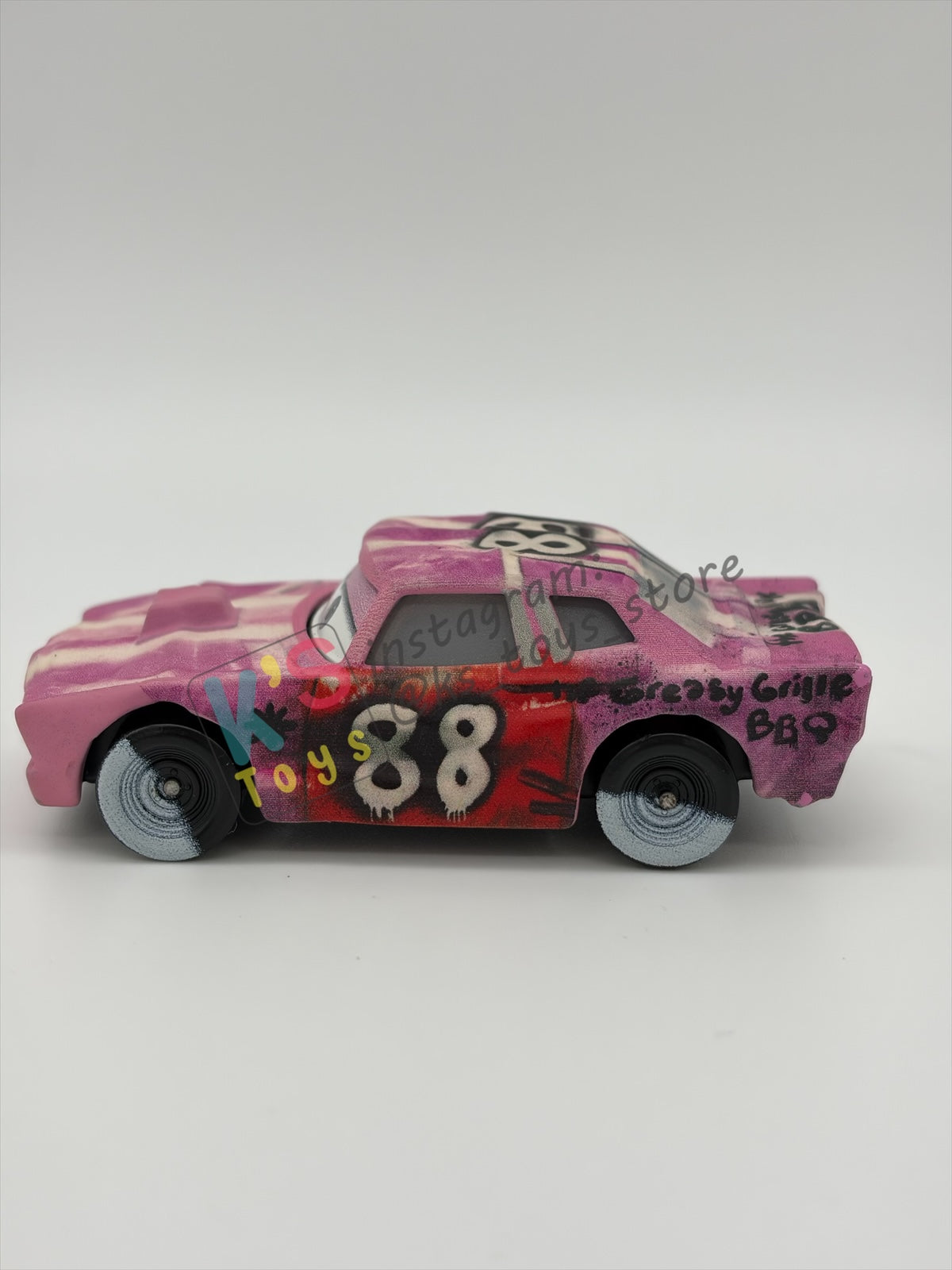 PRE-OWNED / LOOSE DISNEY PIXAR CARS - "TAILGATE" THUNDER HOLLOW SERIES - NEAR MINT CONDITION - READ DESCRIPTION!!!!!!