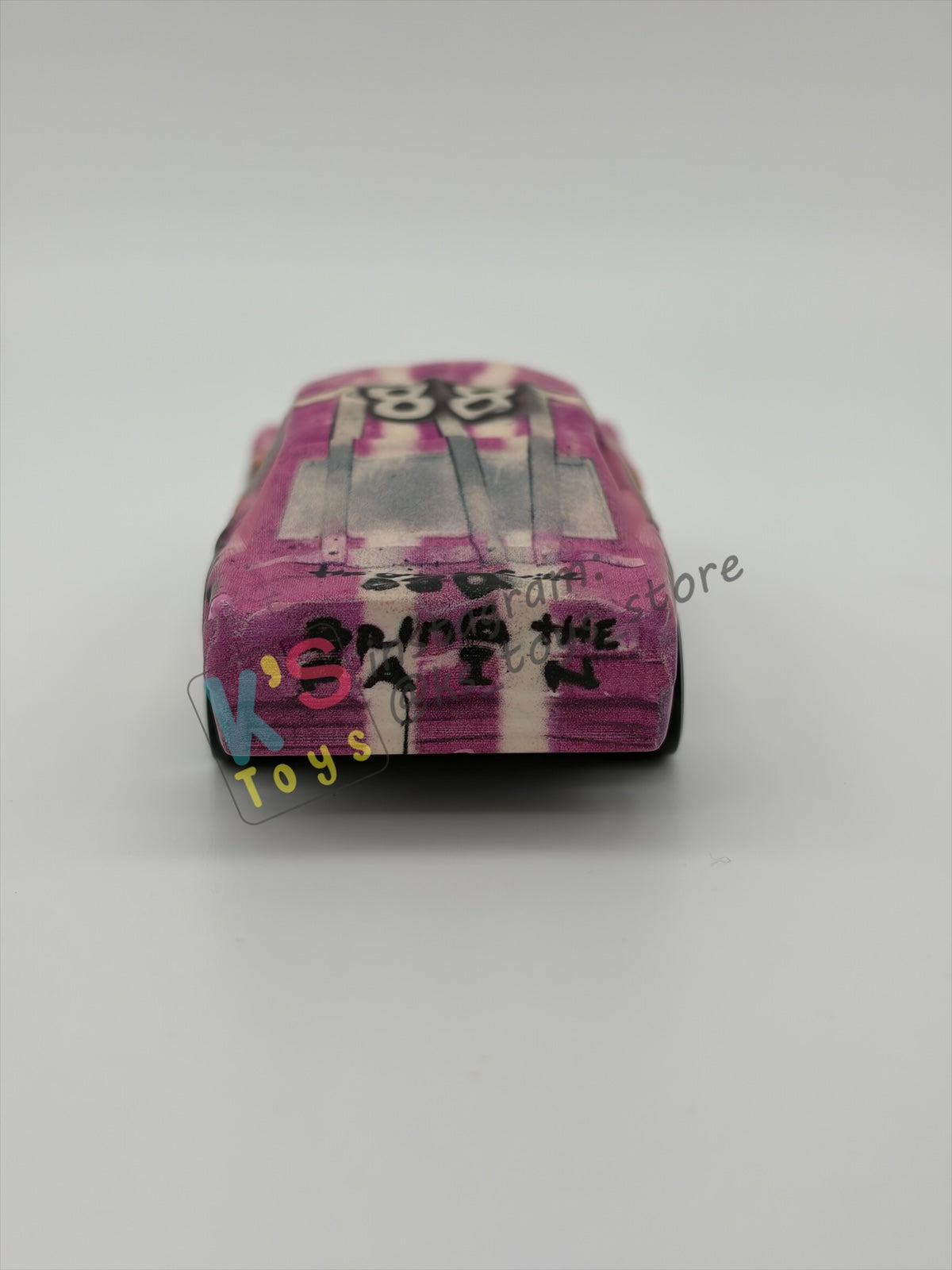 PRE-OWNED / LOOSE DISNEY PIXAR CARS - "TAILGATE" THUNDER HOLLOW SERIES - NEAR MINT CONDITION - READ DESCRIPTION!!!!!!