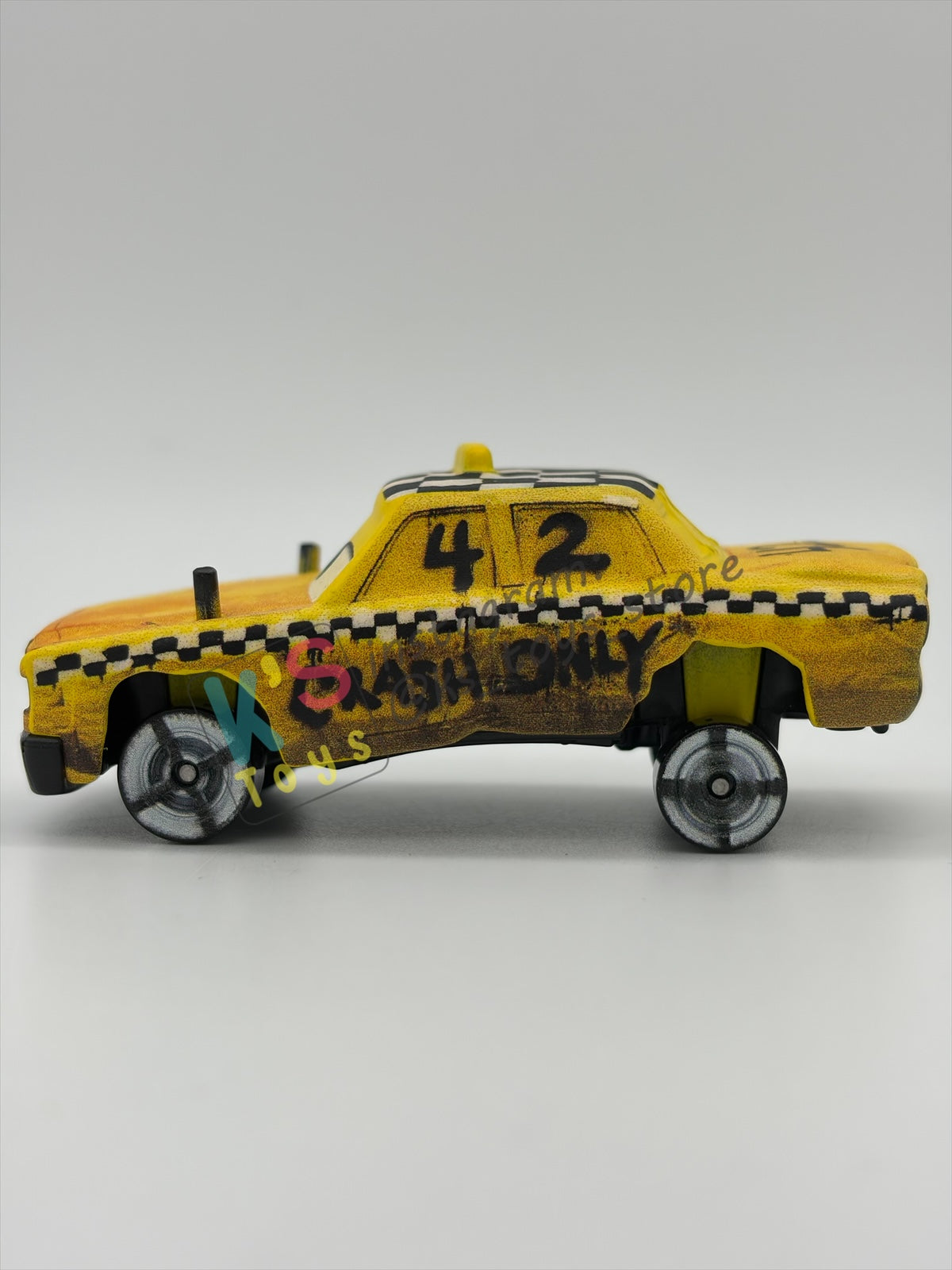 PRE-OWNED / LOOSE DISNEY PIXAR CARS - "FAREGAME" THUNDER HOLLOW SERIES - NEAR MINT CONDITION - READ DESCRIPTION!!!!!!