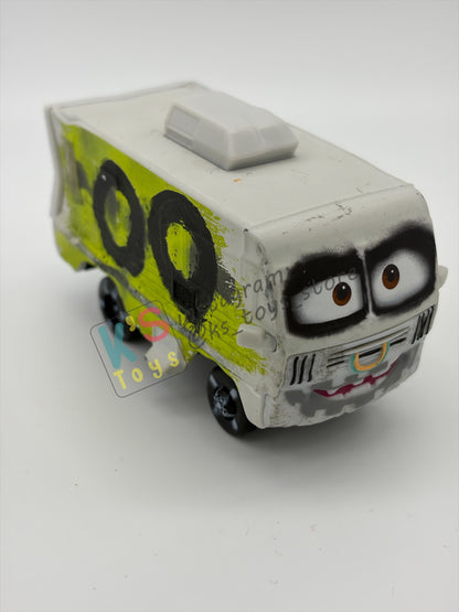 PRE-OWNED / LOOSE DISNEY PIXAR CARS - "ARVY" THUNDER HOLLOW SERIES - NEAR MINT CONDITION - READ DESCRIPTION!!!!!!
