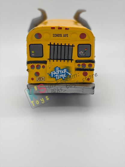 PRE-OWNED / LOOSE DISNEY PIXAR CARS - "MISS FRITTER" THUNDER HOLLOW SERIES - NEAR MINT CONDITION - READ DESCRIPTION!!!!!!