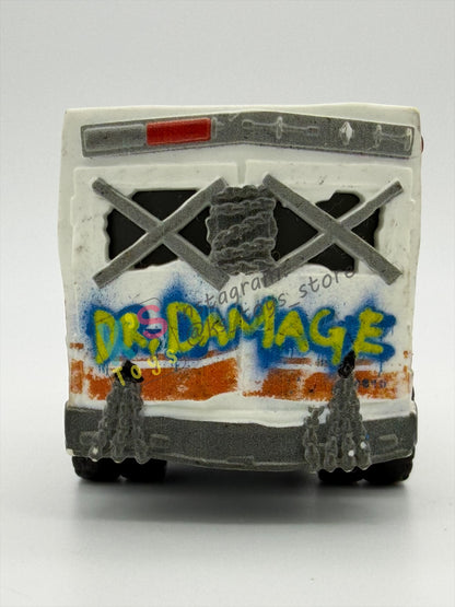 PRE-OWNED / LOOSE DISNEY PIXAR CARS - "DR DAMAGE" THUNDER HOLLOW SERIES - NEAR MINT CONDITION - READ DESCRIPTION!!!!!!