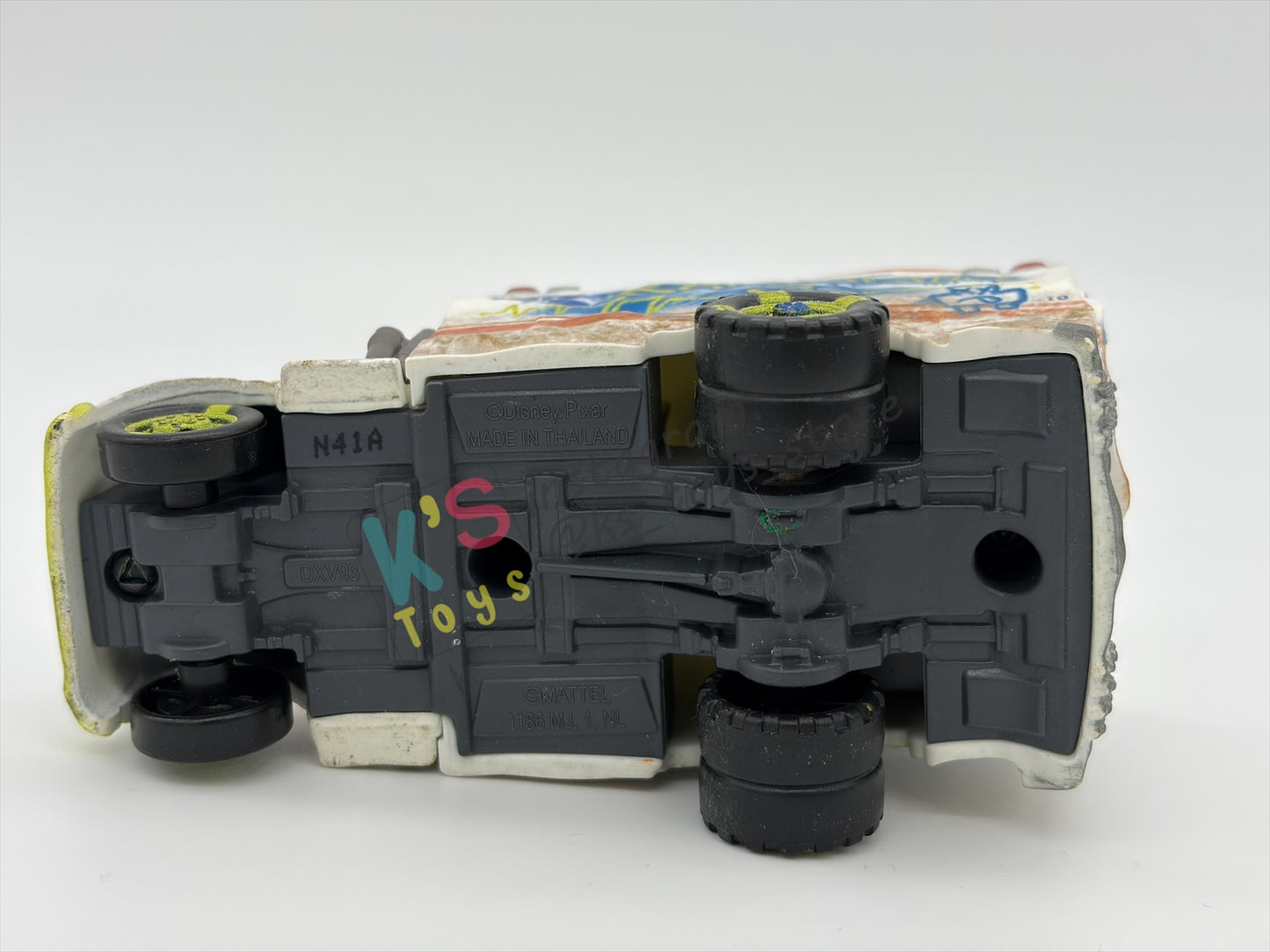 PRE-OWNED / LOOSE DISNEY PIXAR CARS - "DR DAMAGE" THUNDER HOLLOW SERIES - NEAR MINT CONDITION - READ DESCRIPTION!!!!!!
