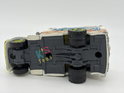 PRE-OWNED / LOOSE DISNEY PIXAR CARS - "DR DAMAGE" THUNDER HOLLOW SERIES - NEAR MINT CONDITION - READ DESCRIPTION!!!!!!