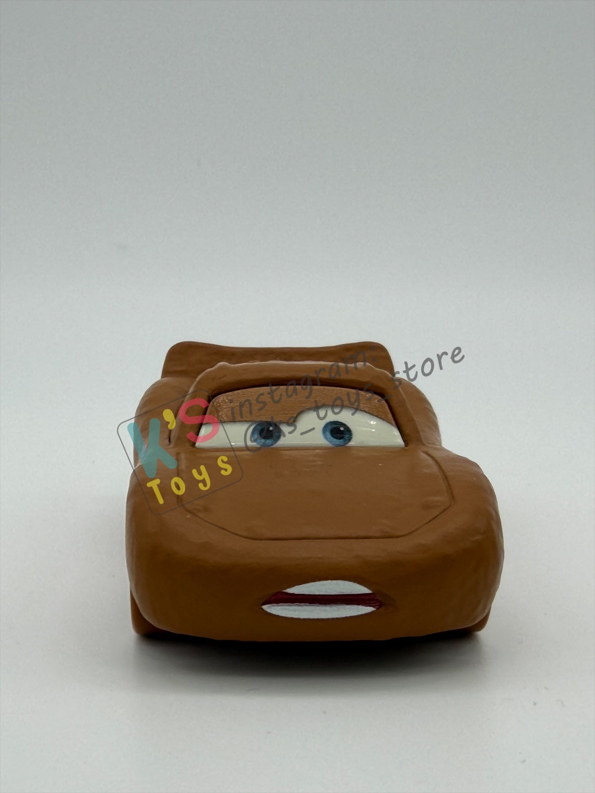 PRE-OWNED / LOOSE DISNEY PIXAR CARS - "LIGHTNING MCQUEEN AS CHESTER WHIPPLEFILTER (SHINY VARIANT)" THUNDER HOLLOW SERIES - NEAR MINT CONDITION - READ DESCRIPTION!!!!!!