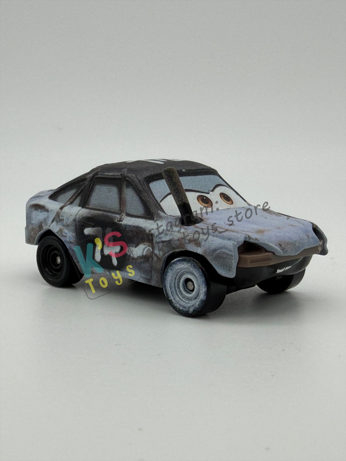 PRE-OWNED / LOOSE DISNEY PIXAR CARS - "PATTY (VARIANT 2)" THUNDER HOLLOW SERIES - NEAR MINT CONDITION - READ DESCRIPTION!!!!!!