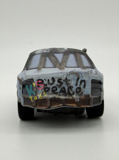 PRE-OWNED / LOOSE DISNEY PIXAR CARS - "PATTY (VARIANT 2)" THUNDER HOLLOW SERIES - NEAR MINT CONDITION - READ DESCRIPTION!!!!!!
