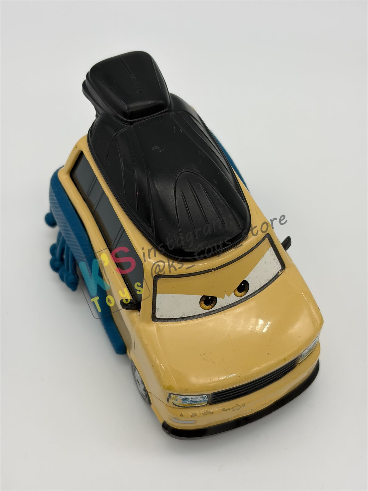 PRE-OWNED / LOOSE DISNEY PIXAR CARS - "PINION TANAKA" CARS 2 SERIES - NEAR MINT CONDITION - READ DESCRIPTION!!!!!!!!!!