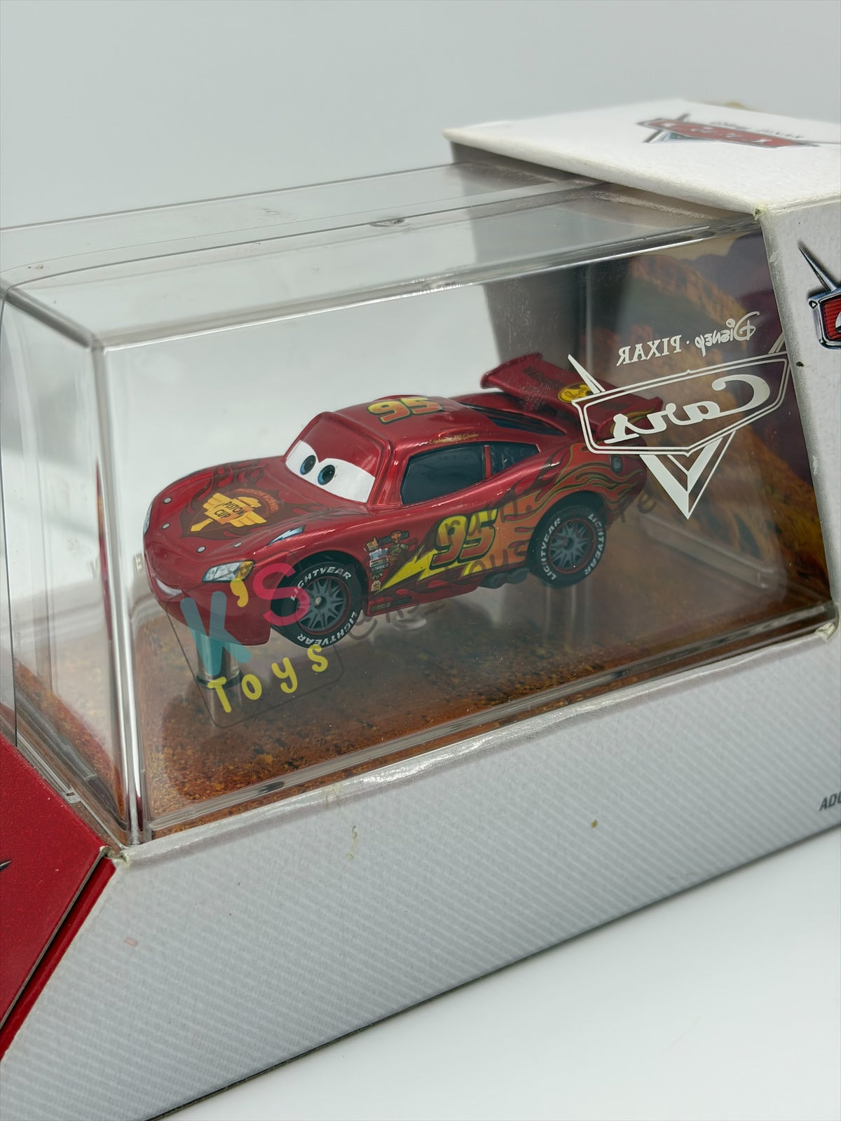 ISNEY PIXAR CARS BY MATTEL 1:55 - RS TEAM LIGHTNING MCQUEEN - SPECIAL EDITION DISPLAY CASE! PROMO ONLY AT TARGET - BNIP BUT NOT IN MINT CONDITION!!!!