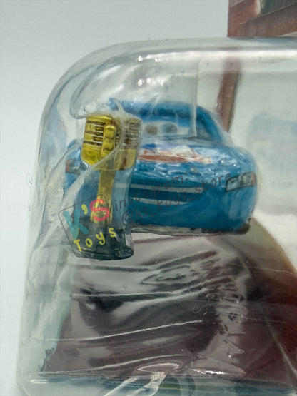 DISNEY PIXAR CARS BY MATTEL 1:55, "BLING BLING LIGHTNING MCQUEEN WITH GOLDEN WHEELS AND PISTON CUP (LENTICULAR)" - CHASE LENTICULAR SERIES - BNIP