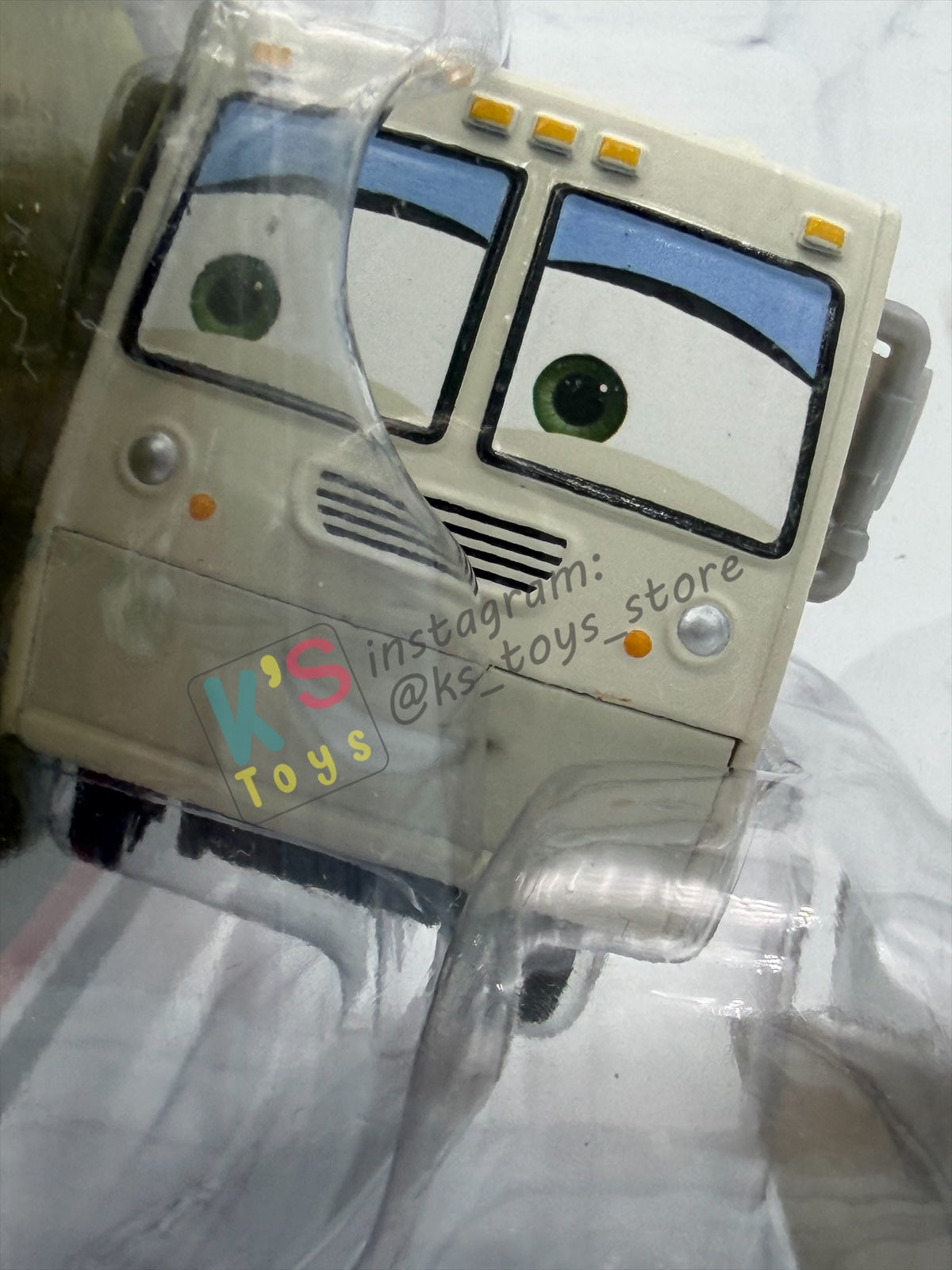DELUXE DISNEY PLANES "WINNIE" PISTON PEAK SERIES - BNIP