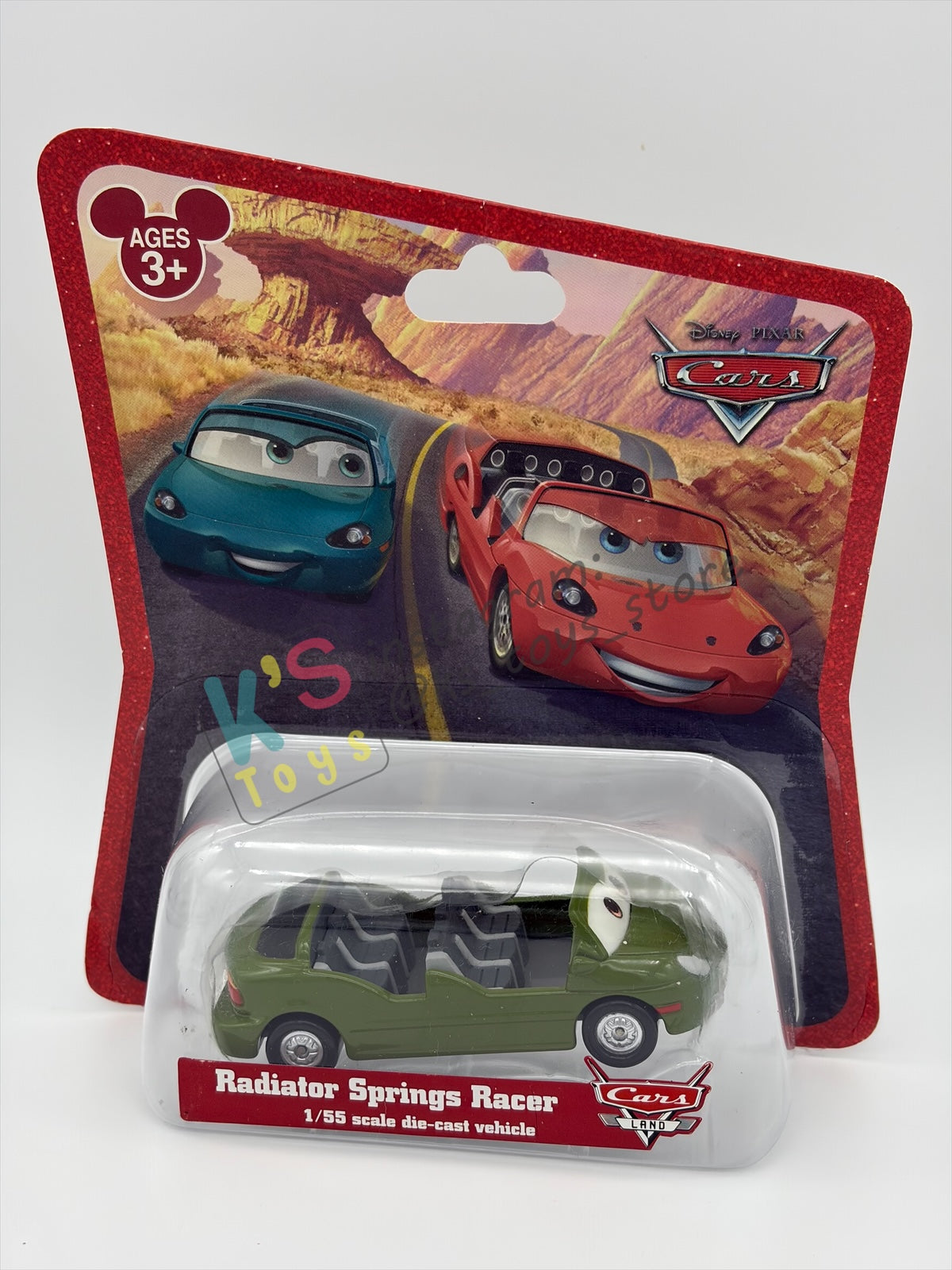 EXCLUSIVE DISNEY PARKS CARS LAND "RADIATOR SPRINGS RACER" GREEN - BNIP