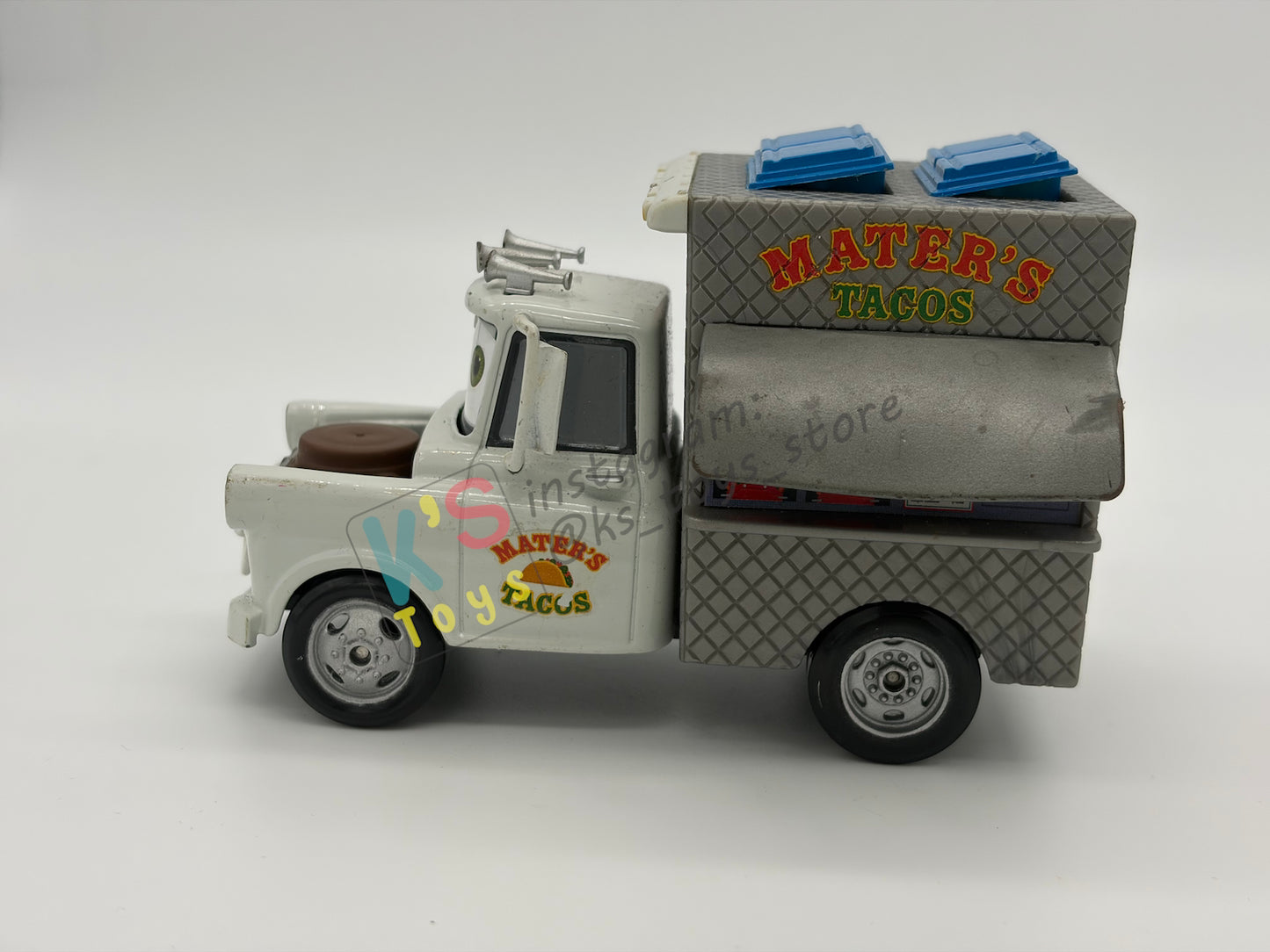 DISNEY STORE OF DISNEY PIXAR CARS 1:43 - TACO TRUCK MATER - PRE-OWNED IN NEAR MINT CONDITION