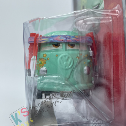 DISNEY PIXAR CARS BY MATTEL - PIT CREW MEMBER FILLMORE - 95 PIT CREW - BNIP