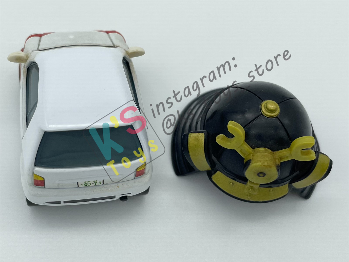 PRE-OWNED / LOOSE DISNEY PIXAR CARS - "TAKESHI" - CARS 2 SUPER CHASE SERIES - DISPLAYED CONDITION