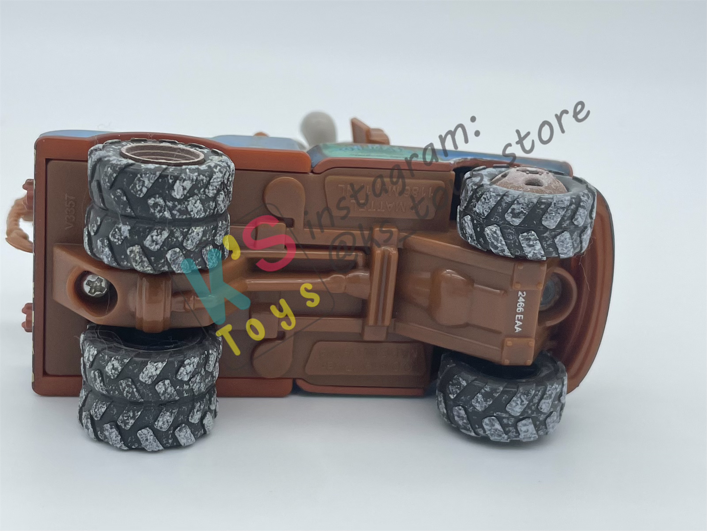 PRE-OWNED / LOOSE DISNEY PIXAR CARS - "REINDEER MATER" - MATER SAVES CHRISTMAS SERIES - DISPLAYED CONDITION