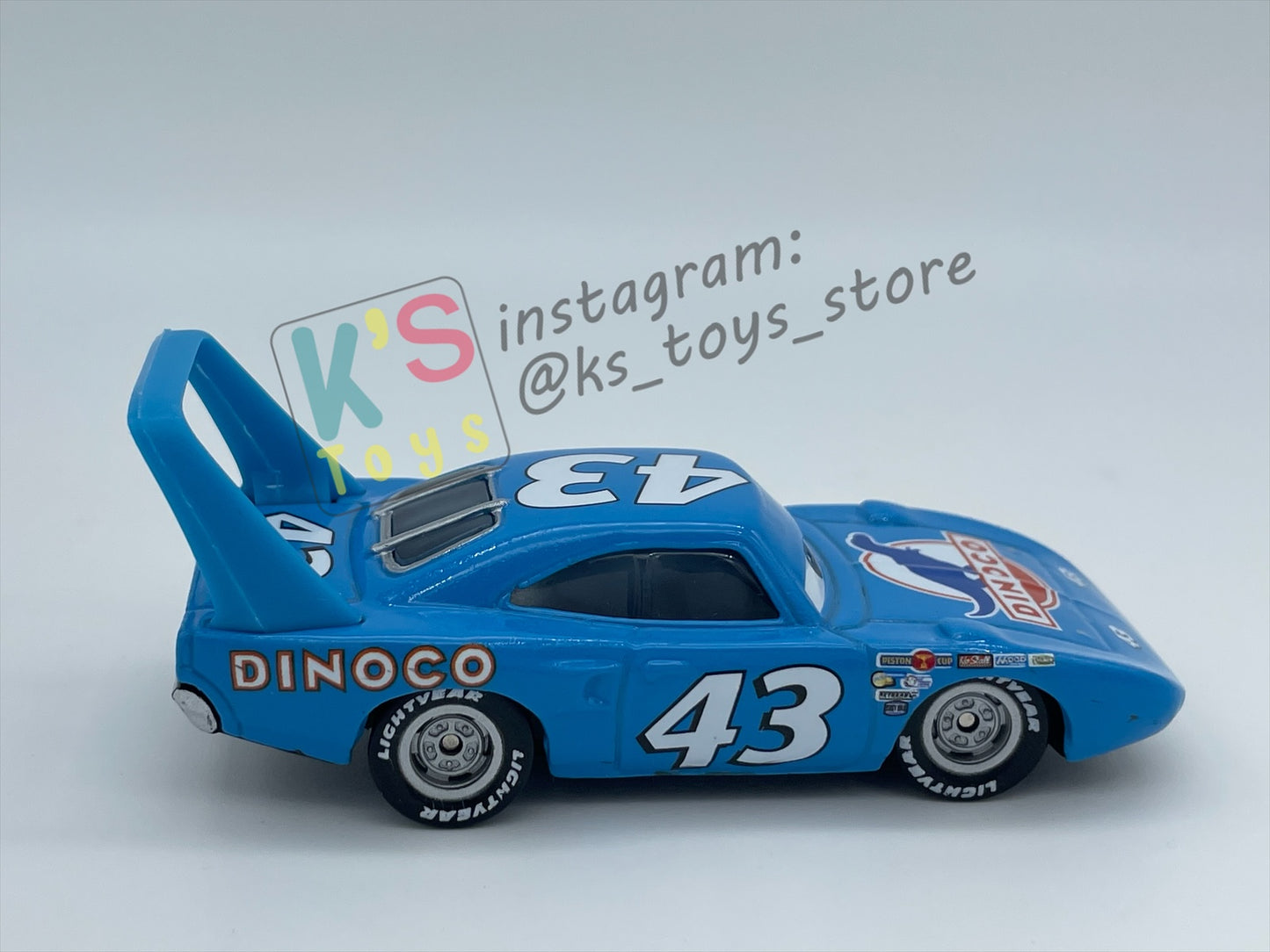 PRE-OWNED / LOOSE DISNEY PIXAR CARS BY MATTEL - "STRIP WEATHERS / THE KING" - CARS SERIES - NEAR MINT CONDITION - READ DESCRIPTION!!!!!!!!!!!