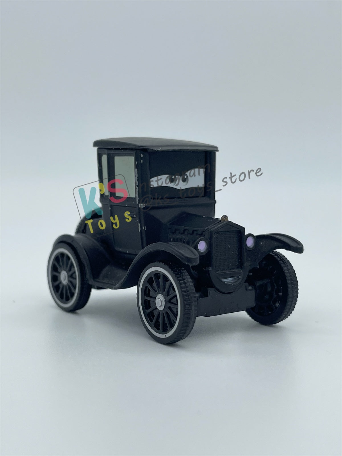 PRE-OWNED / LOOSE DISNEY PIXAR CARS BY MATTEL - "LIZZIE" - CARS SERIES - PLAYED WITH GOOD CONDITION - READ DESCRIPTION!!!!!!!!!!!