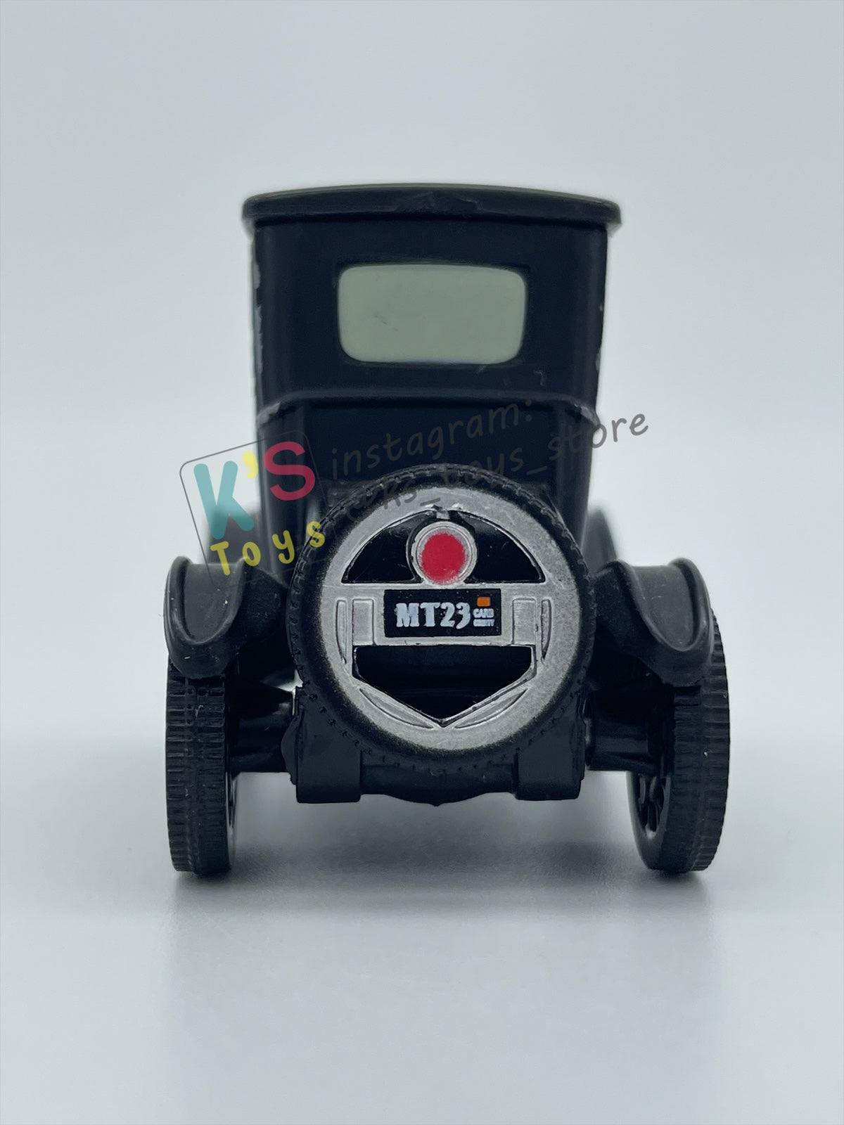 PRE-OWNED / LOOSE DISNEY PIXAR CARS BY MATTEL - "LIZZIE" - CARS SERIES - PLAYED WITH GOOD CONDITION - READ DESCRIPTION!!!!!!!!!!!