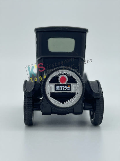 PRE-OWNED / LOOSE DISNEY PIXAR CARS BY MATTEL - "LIZZIE" - CARS SERIES - PLAYED WITH GOOD CONDITION - READ DESCRIPTION!!!!!!!!!!!