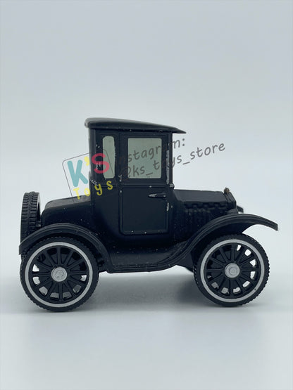 PRE-OWNED / LOOSE DISNEY PIXAR CARS BY MATTEL - "LIZZIE" - CARS SERIES - PLAYED WITH GOOD CONDITION - READ DESCRIPTION!!!!!!!!!!!